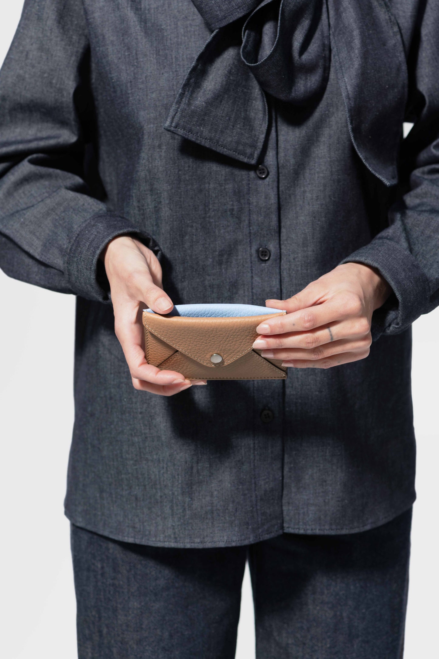 VICE VERSA Card Holder