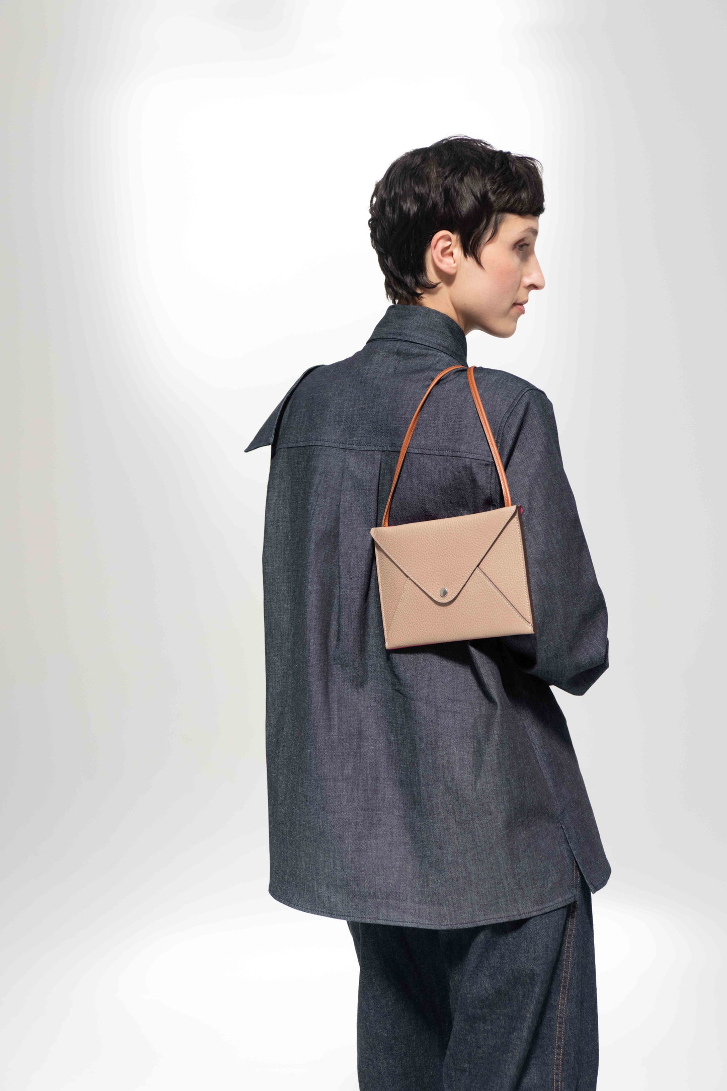 VICE VERSA Pouch